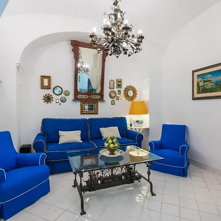 Casamia - Sea View And Private Outdoor Hot Tub *