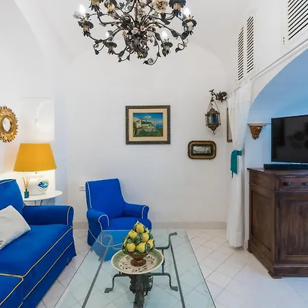 Апартаменти Casamia Positano - Sea View And Private Outdoor Hot Tub *